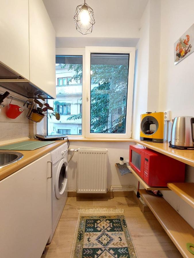 Laroka House Cosy Studio Universitate Bukares Bagian luar foto